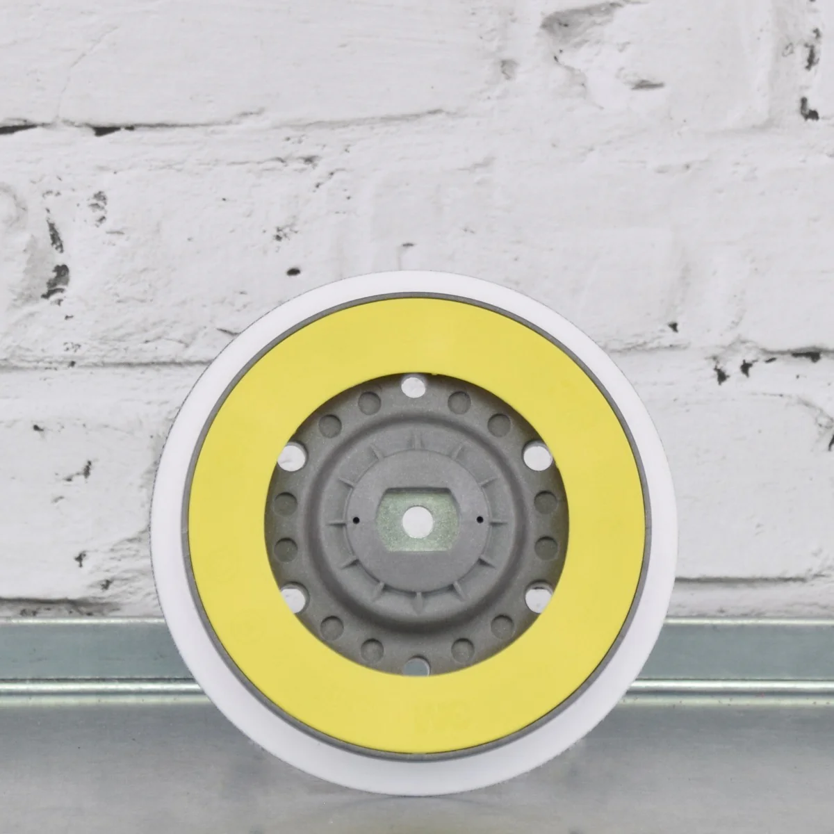 3M 15 Hole 10mm Back-Up Pad M8 Festool (150mm) - Image 2