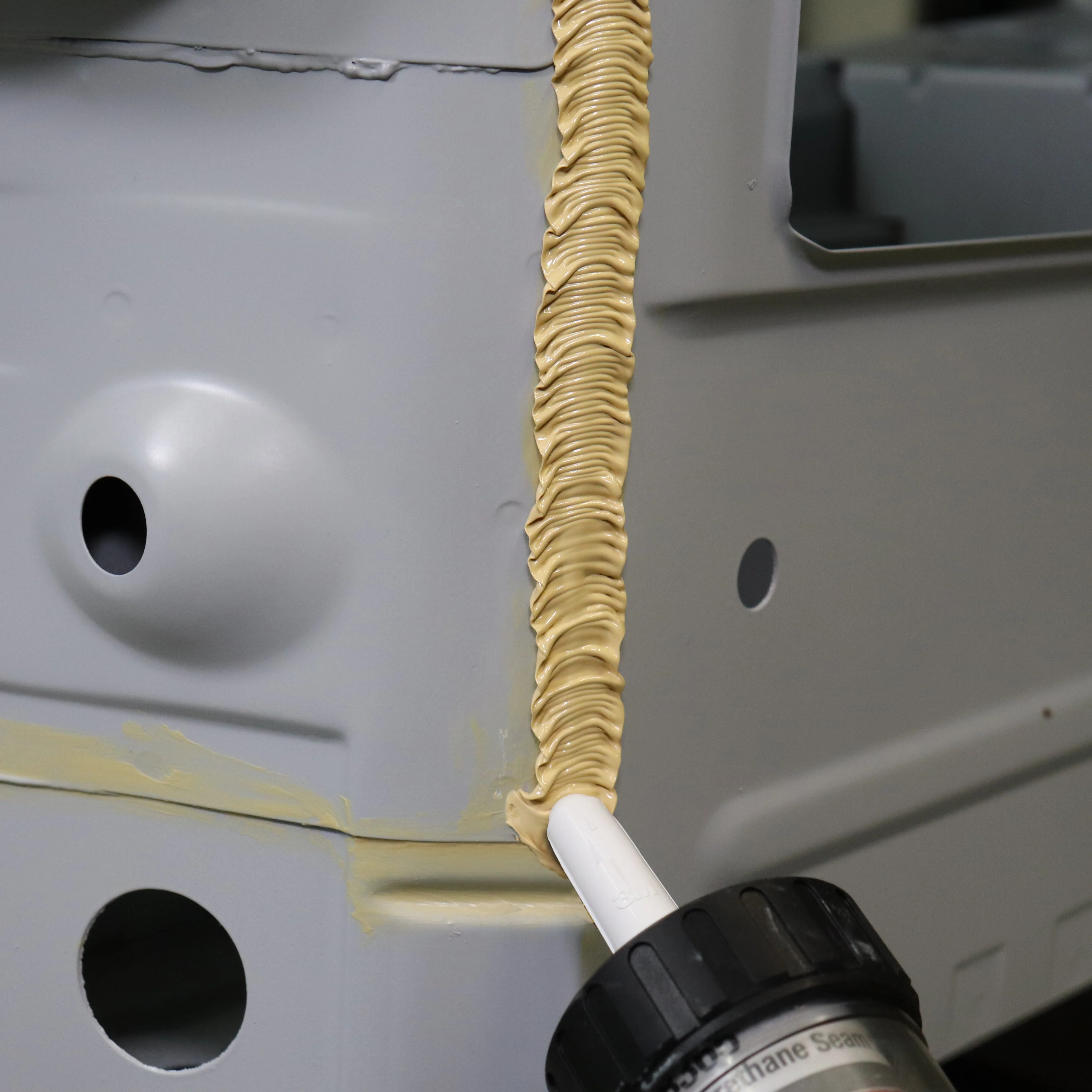 3M 50740 Multi-Purpose Seam Sealer (Beige, 310ml) - Image 4